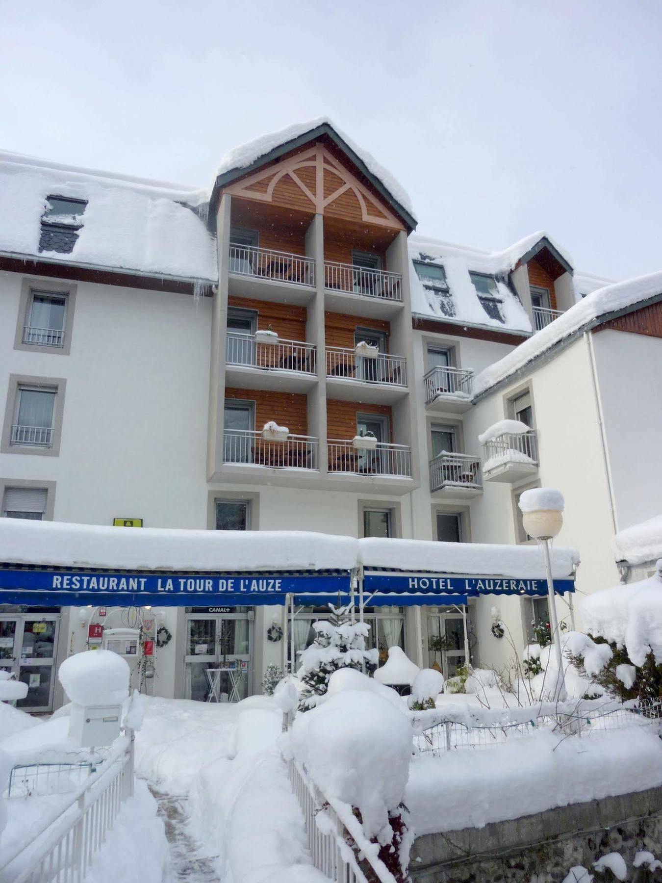 Logis Hotel L'Auzeraie Акс-ле-Терм Екстер'єр фото